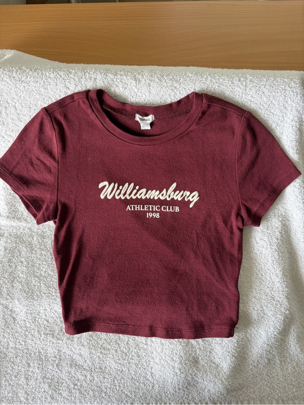 Garage burgundy cropped t-shirt & in addition 2 small graphic cropped t-shirts